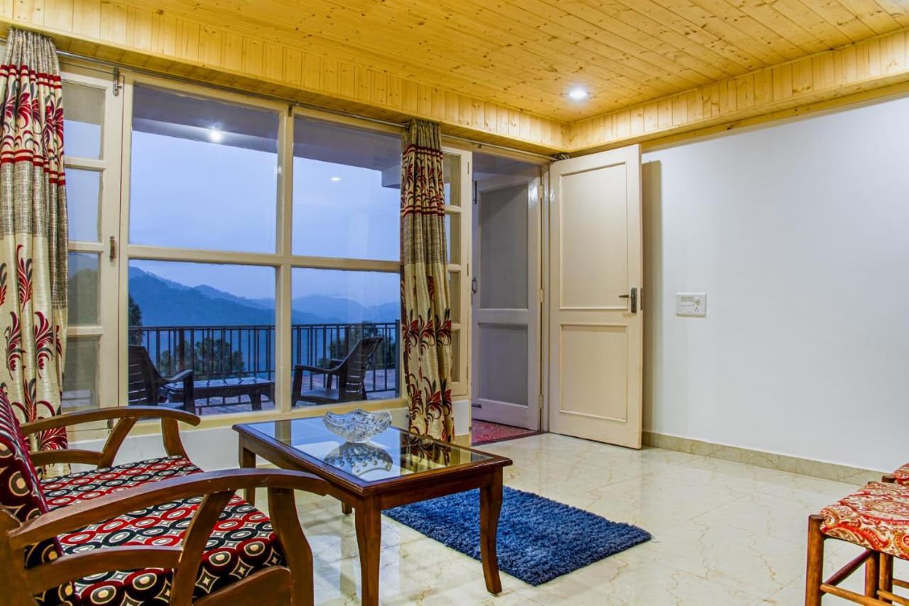 The Western Heights: Peaceful Family Apartments with Private Balconies Kasauli Exterior photo