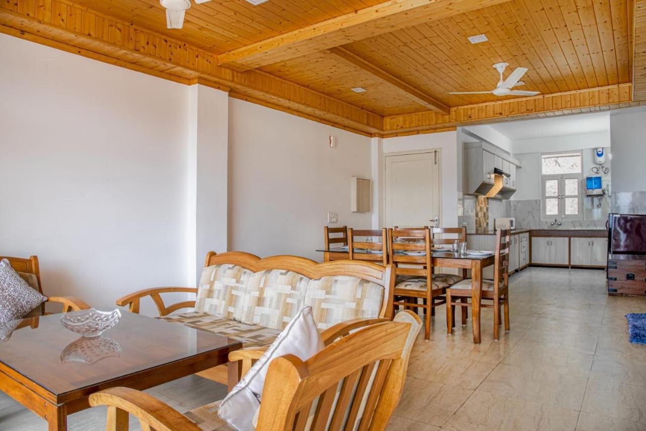 The Western Heights: Peaceful Family Apartments with Private Balconies Kasauli Exterior photo